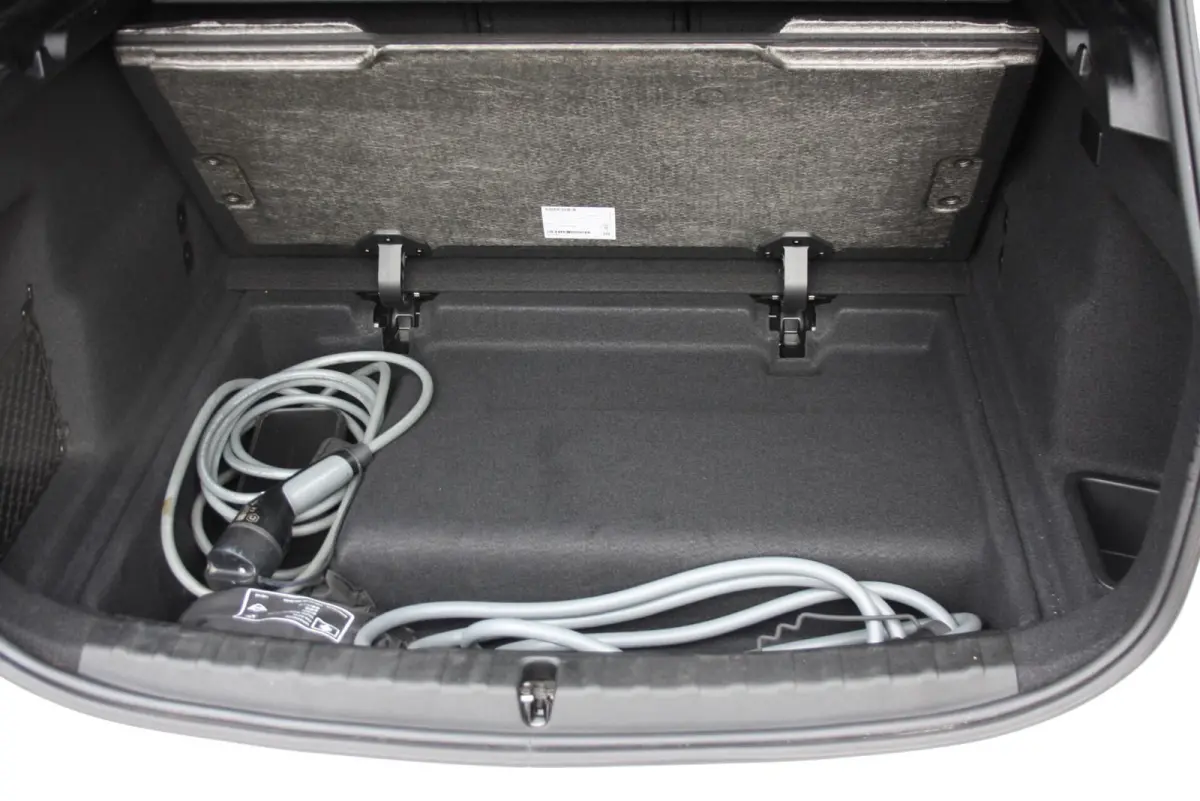 X-drive, M sportpakket, M onderstel, sportstoel elek 225e xDrive