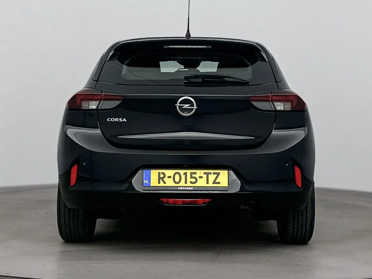 100pk Elegance | 1ste eigenaar | Camera | Dodehoekdetectie | Armsteun | LEER/Stof | AppleCarPlay/Android