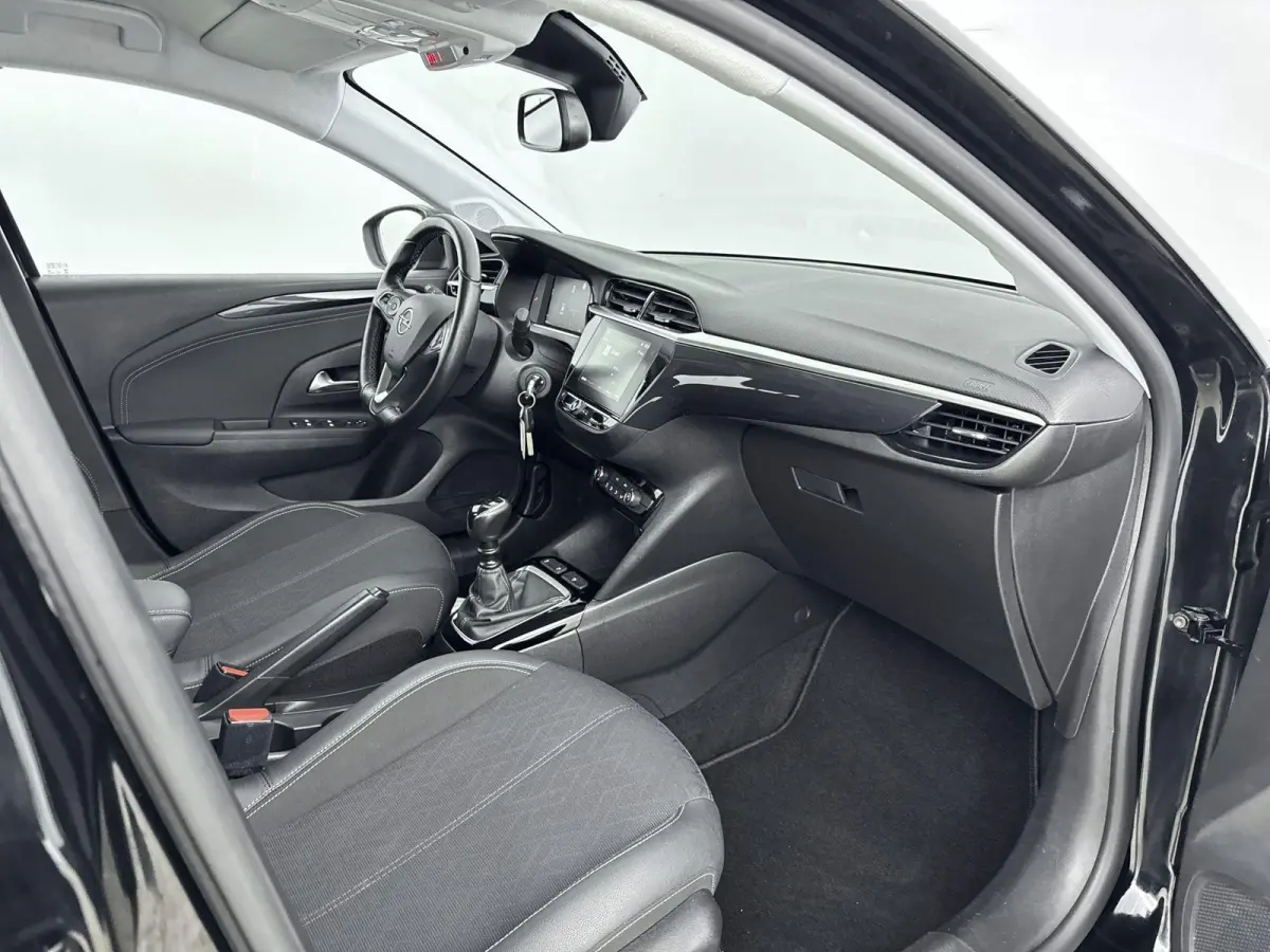 100pk Elegance | 1ste eigenaar | Camera | Dodehoekdetectie | Armsteun | LEER/Stof | AppleCarPlay/Android