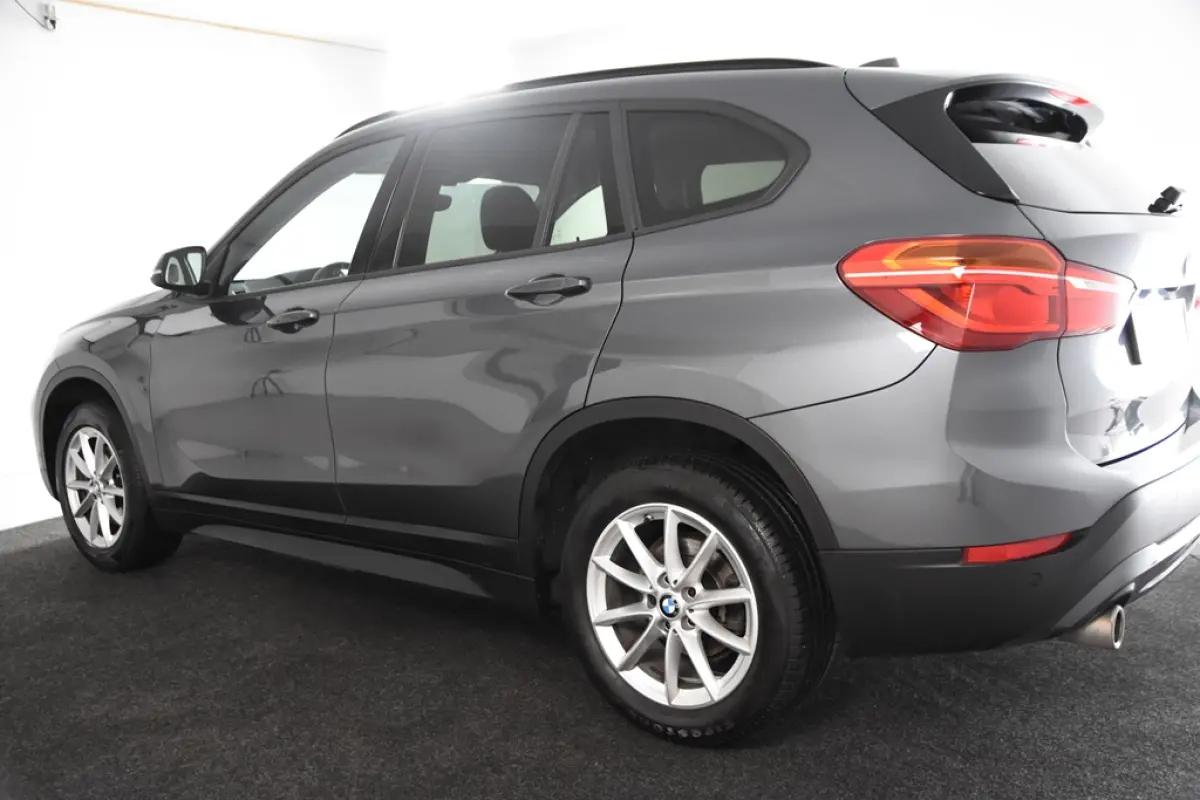 sDrive18i X-Line *1ste Eigenaar*Leer*Navigatie*Stoelverwarming*