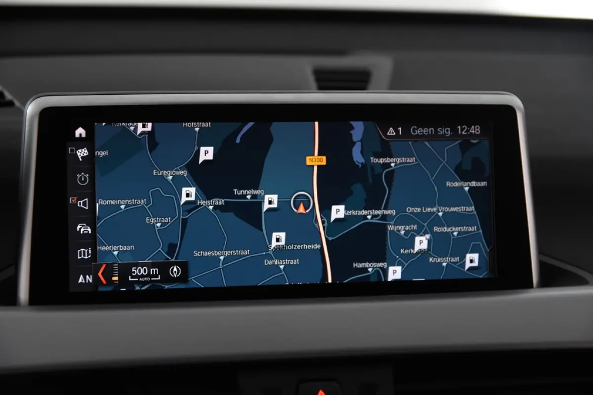 sDrive18i X-Line *1ste Eigenaar*Leer*Navigatie*Stoelverwarming*