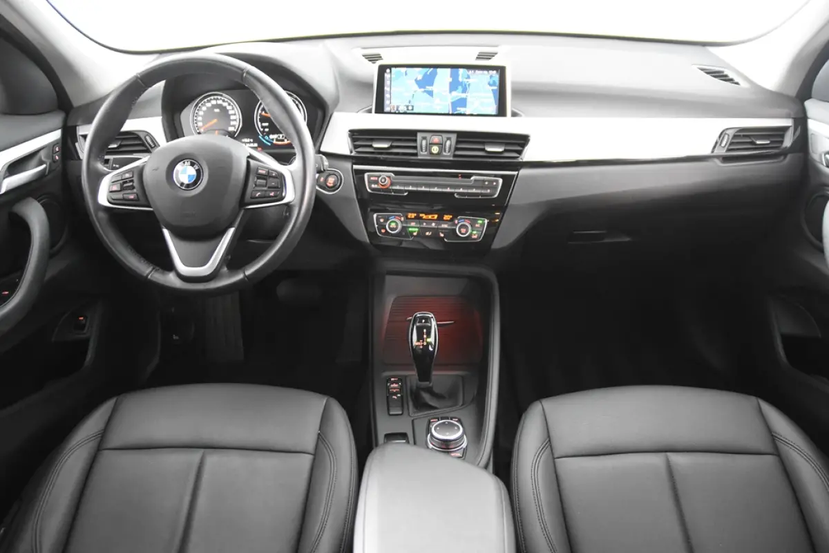 sDrive18i X-Line *1ste Eigenaar*Leer*Navigatie*Stoelverwarming*