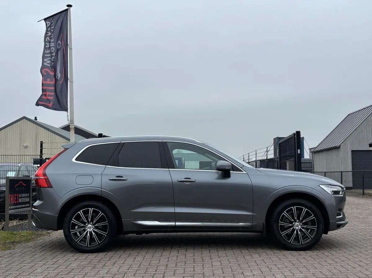 2.0 T8 Twin Engine AWD Inscription pano acc leder