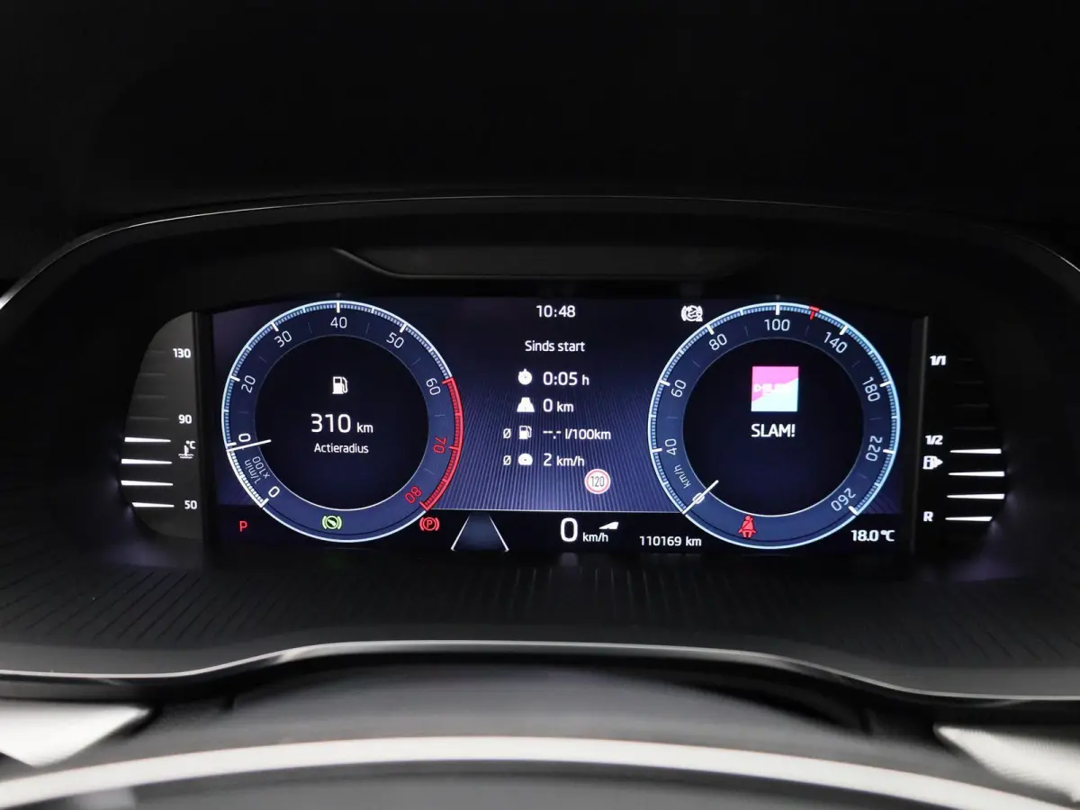 1.0 e-TSI Business Edition Plus | Automaat | Apple Carplay/Android Auto | Parkeersensoren | Cruise Control | Stoelverwarming | Sfeerverlichting |
