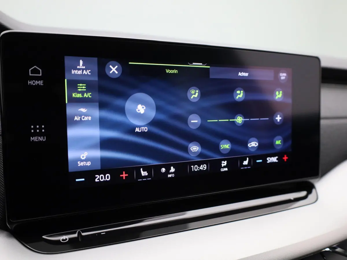 1.0 e-TSI Business Edition Plus | Automaat | Apple Carplay/Android Auto | Parkeersensoren | Cruise Control | Stoelverwarming | Sfeerverlichting |