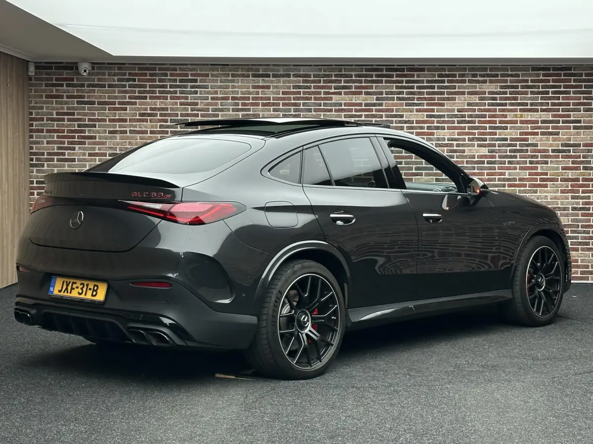AMG 63 S E Performance Night Edition Pano Carbon Memory Burmeister