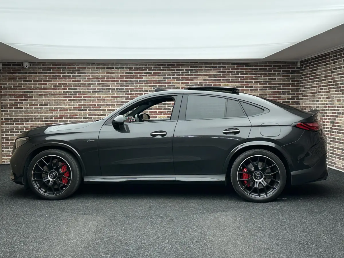 AMG 63 S E Performance Night Edition Pano Carbon Memory Burmeister