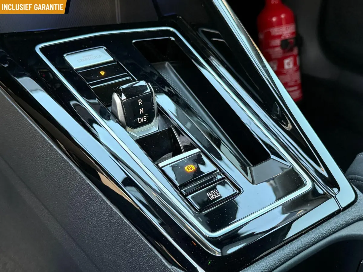 1.4 eHybrid Style Aut*Navi*IQ Led*CarPlay