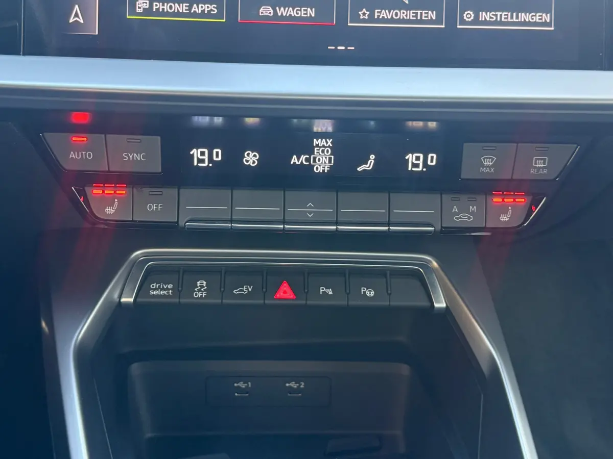 40 TFSI e Advanced edition, S-line, Panoramadak, SOH 91.6% Stoelverwarming, Apple Carplay/Android