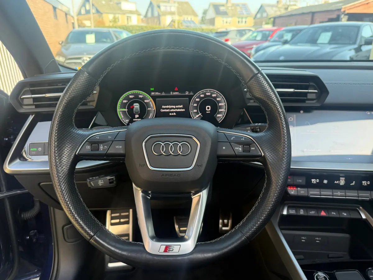 40 TFSI e Advanced edition, S-line, Panoramadak, SOH 91.6% Stoelverwarming, Apple Carplay/Android