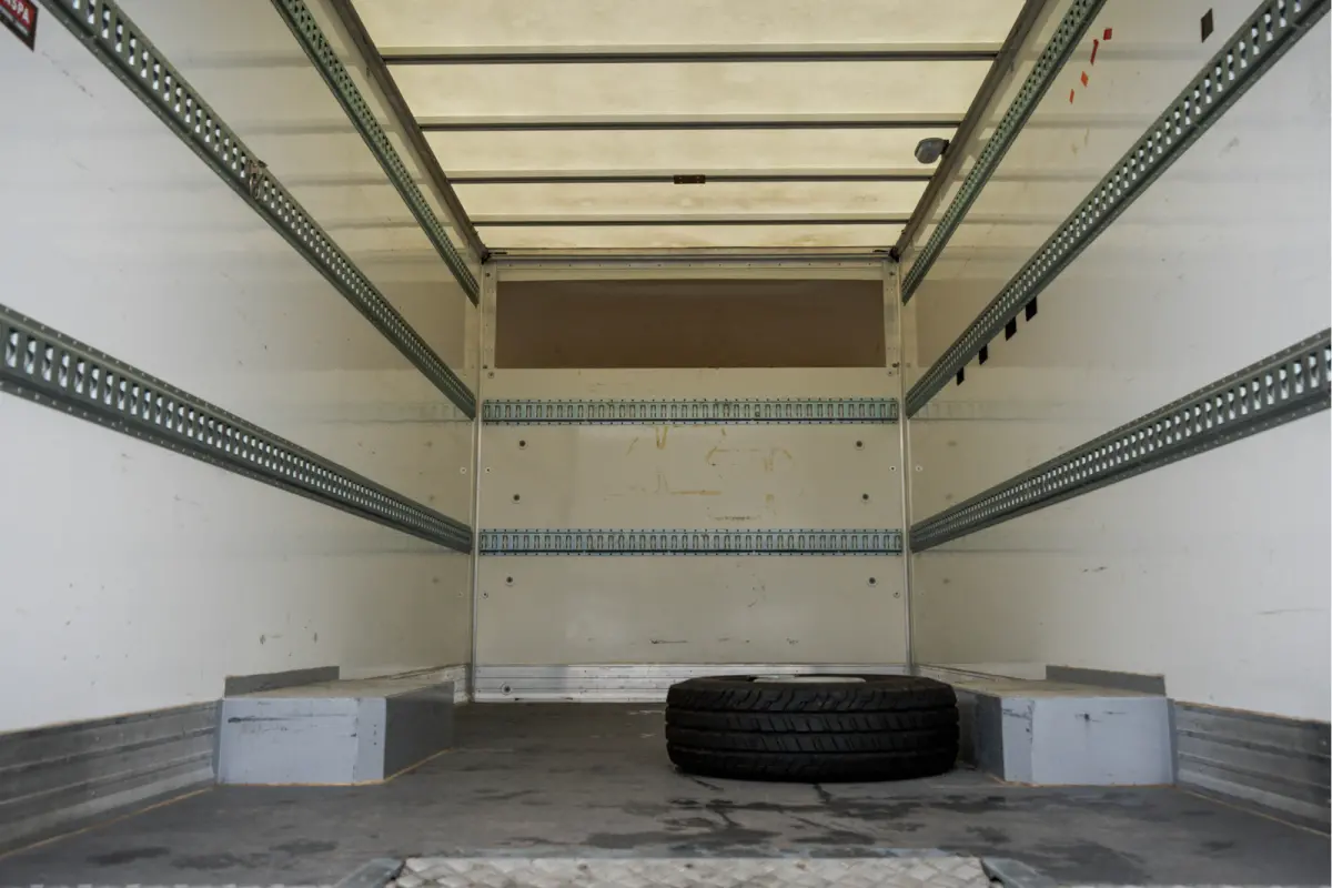 **2.0 BlueHDi | Bakwagen | Uniek laadsysteem | Camera | Cruise | Navi | Airco**