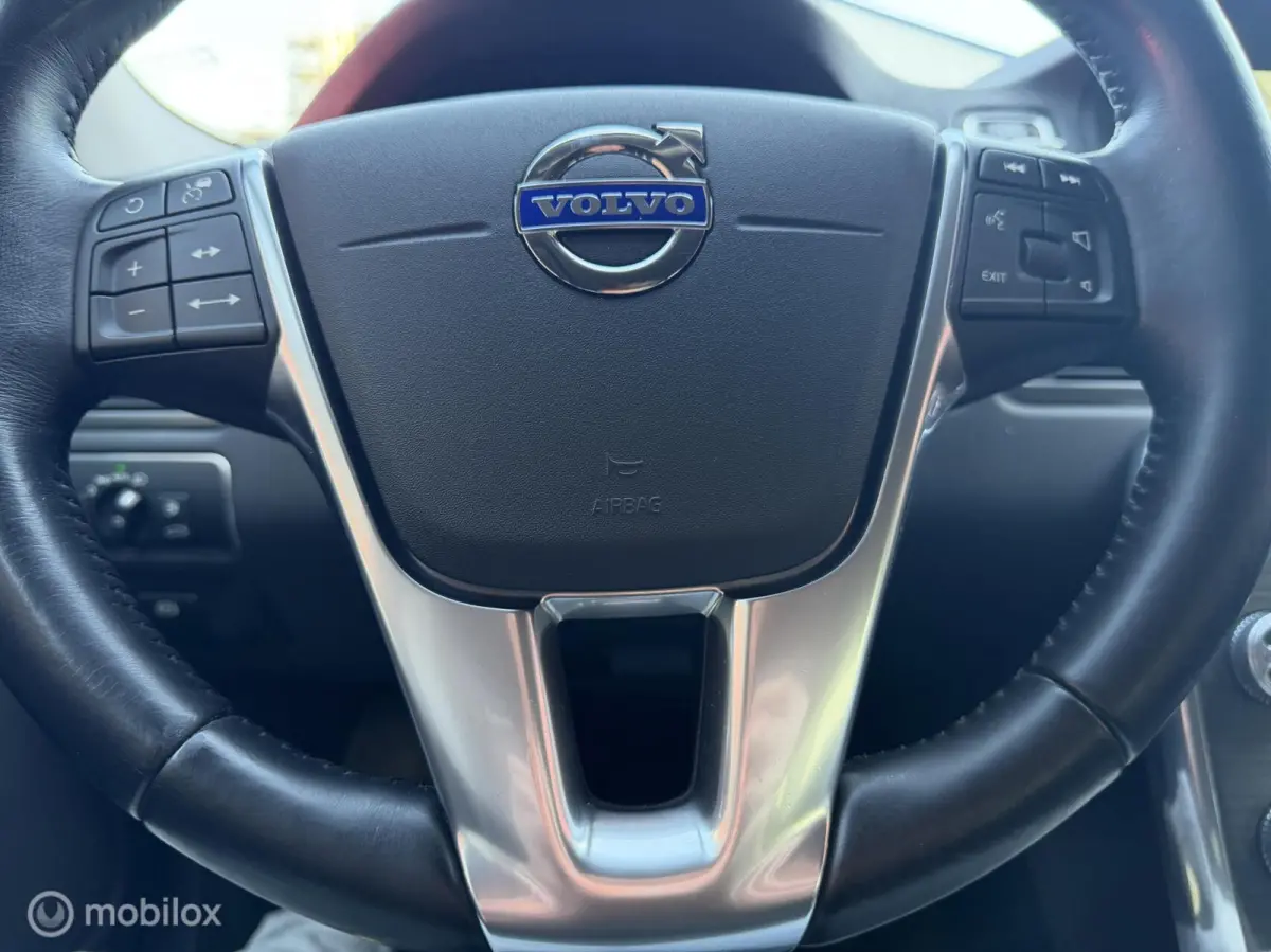 2.0 T4 Dynamic Edition ADAPTIVE CRUISE / NAVI