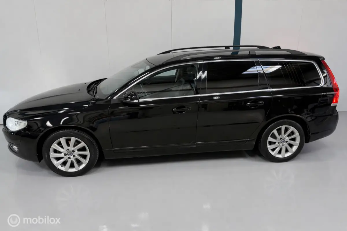 2.0 T4 Dynamic Edition ADAPTIVE CRUISE / NAVI