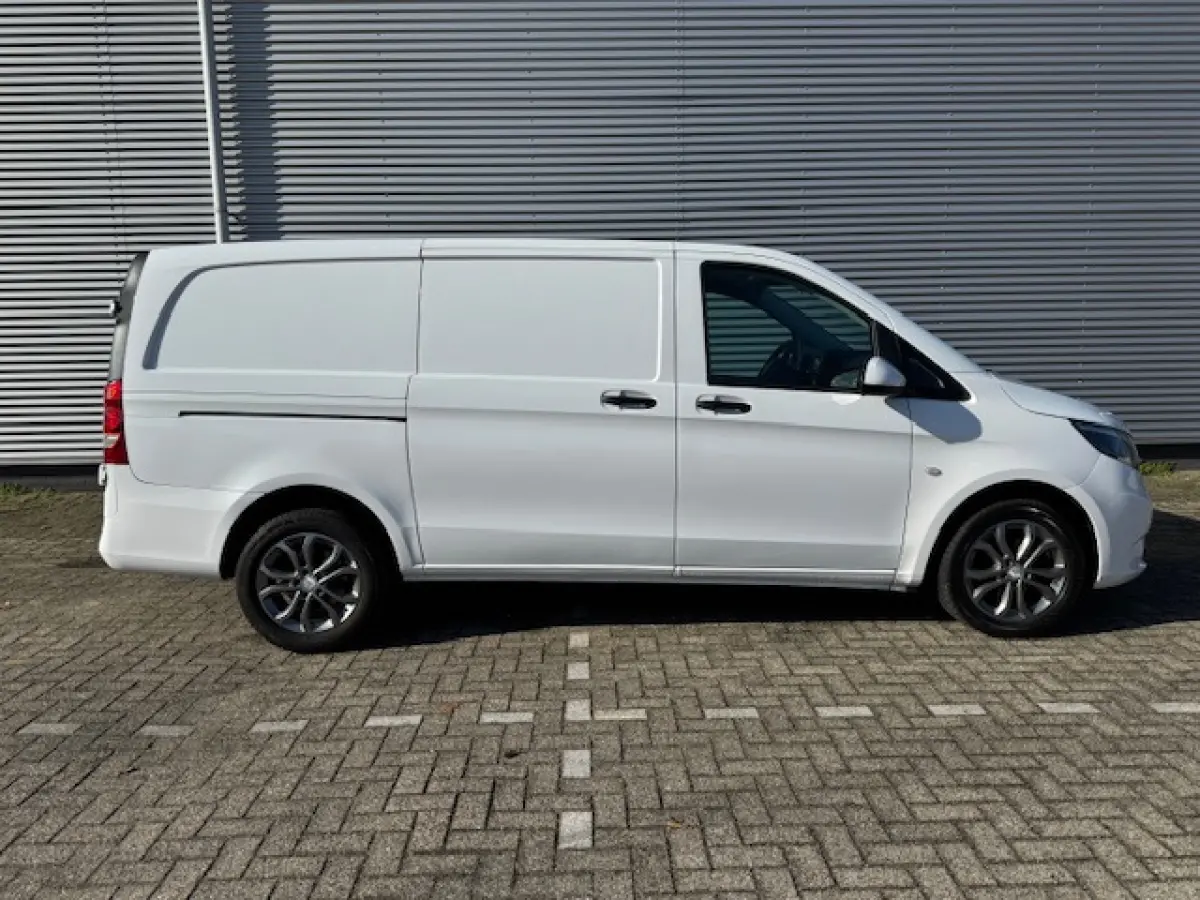114 CDI Lang,Cruisecontrol,Navigatie,Camera,Lm-velgen, Bluetooth,