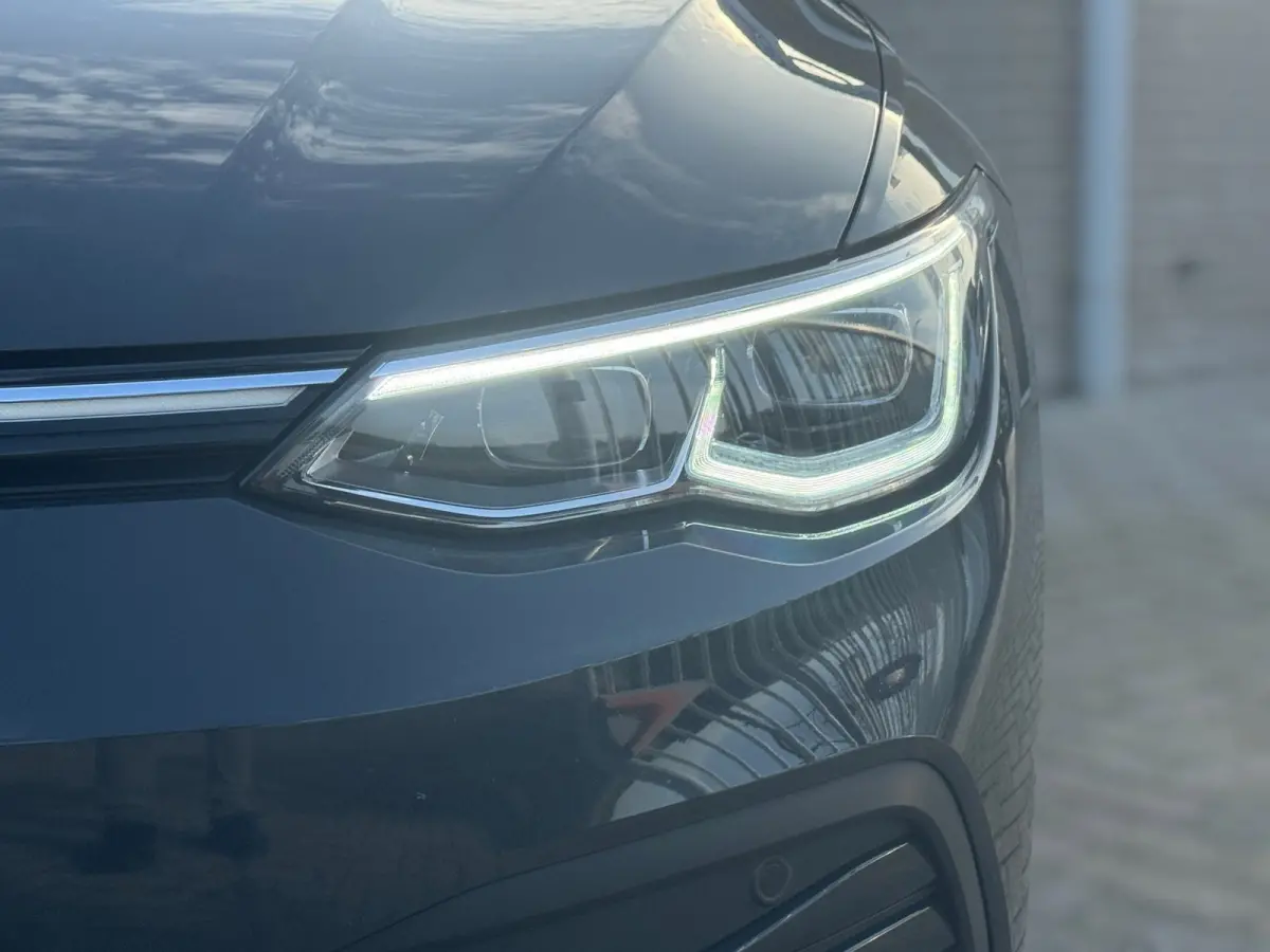 1.5 TSI Style ERGOACTIVE / IQ LIGHT / KEYLESS START & GO / ALCANTARA / CARPLAY / NAVI / MASSAGE / ACC