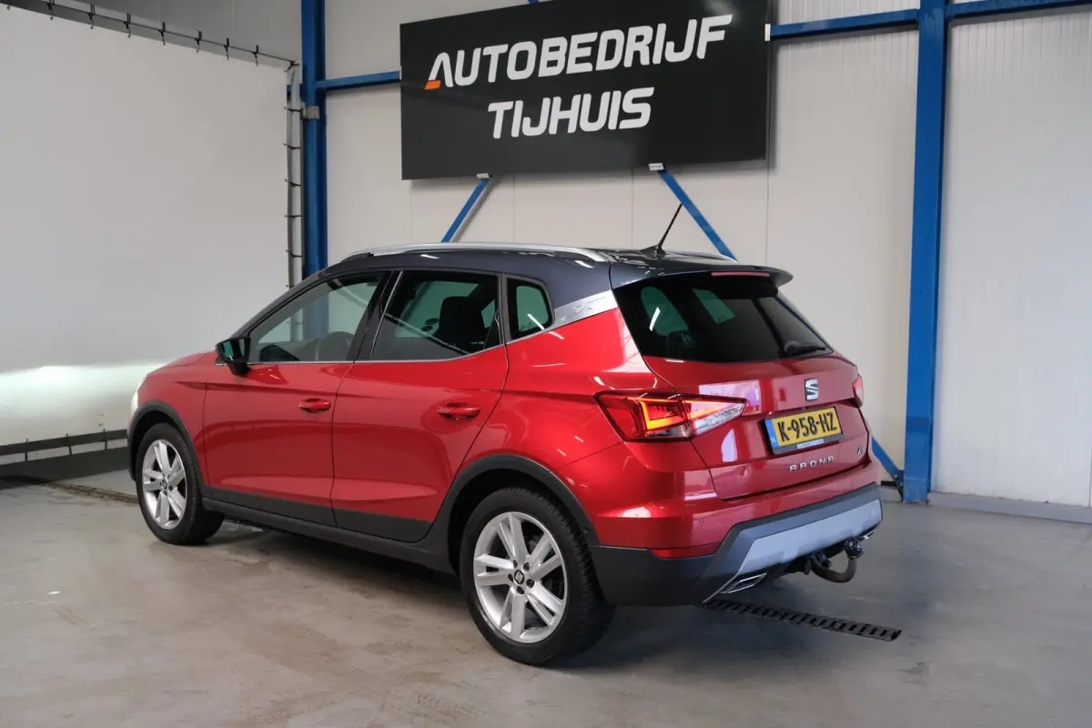 1.0 TSI FR Business Intense Plus - N.A.P. Airco, Navi, Carplay, Camera, Virtual Cockpit, Trekhaak.
