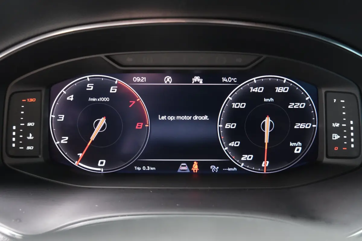 1.0 TSI FR Business Intense Plus - N.A.P. Airco, Navi, Carplay, Camera, Virtual Cockpit, Trekhaak.