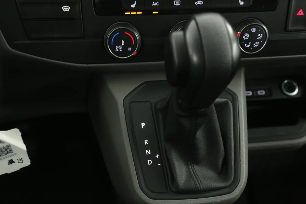 2.0 150PK TDI L1H1 | Automaat | Airco | Cruise | Carplay | Stoelverw. | Parkeersens.