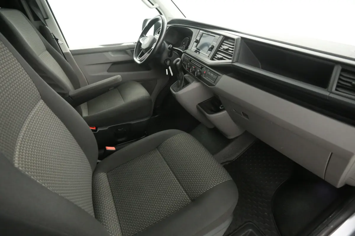2.0 150PK TDI L1H1 | Automaat | Airco | Cruise | Carplay | Stoelverw. | Parkeersens.