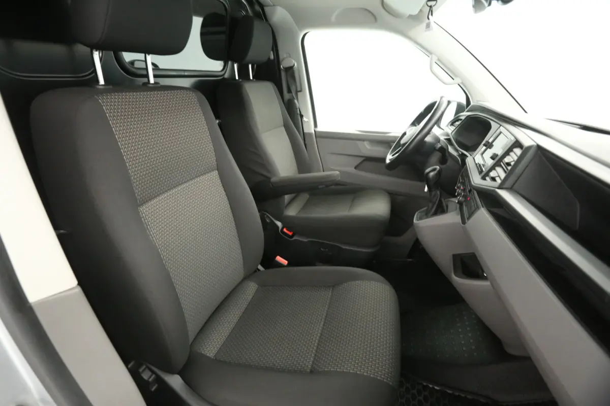 2.0 150PK TDI L1H1 | Automaat | Airco | Cruise | Carplay | Stoelverw. | Parkeersens.
