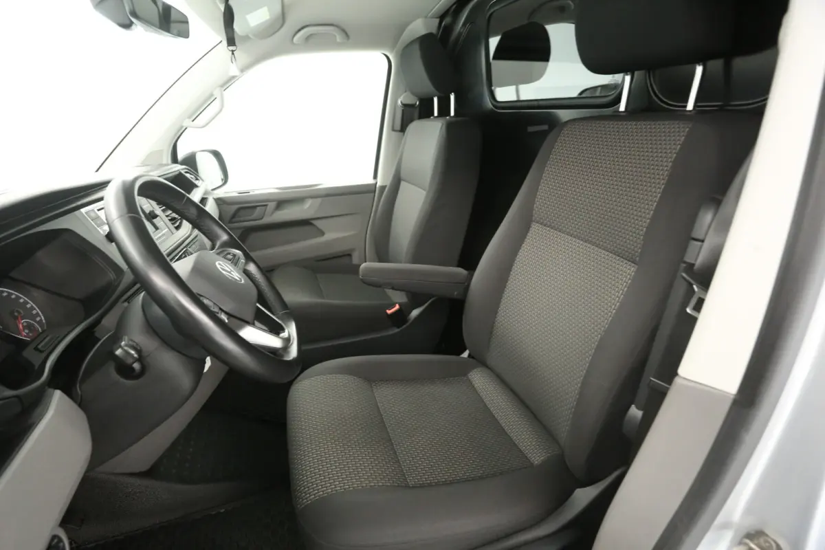 2.0 150PK TDI L1H1 | Automaat | Airco | Cruise | Carplay | Stoelverw. | Parkeersens.
