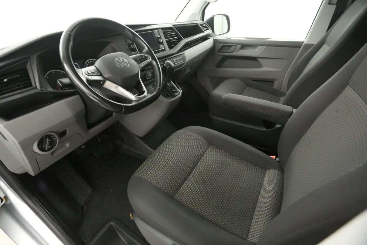 2.0 TDI 150PK L1H1 | Automaat | Airco | Cruise | Carplay | Parkeersens. | Stoelverw.