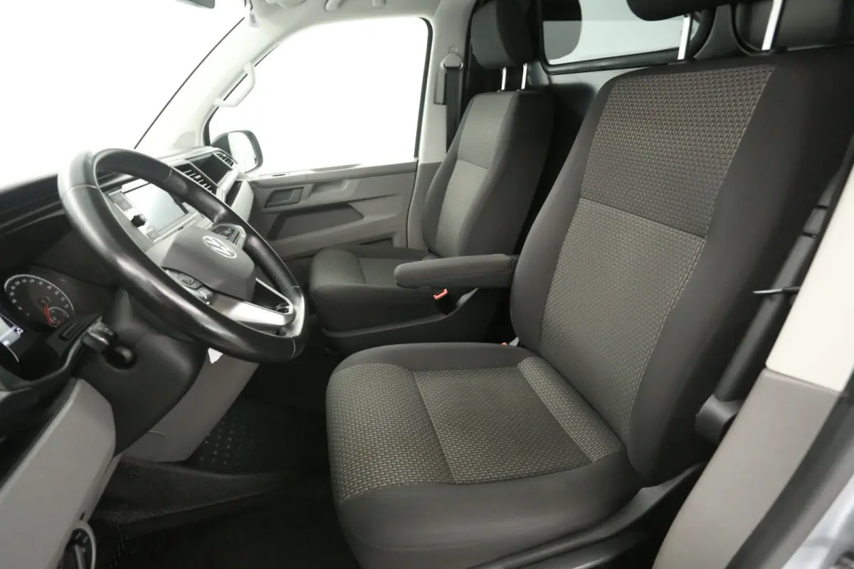 2.0 TDI 150PK L1H1 | Automaat | Airco | Cruise | Carplay | Parkeersens. | Stoelverw.