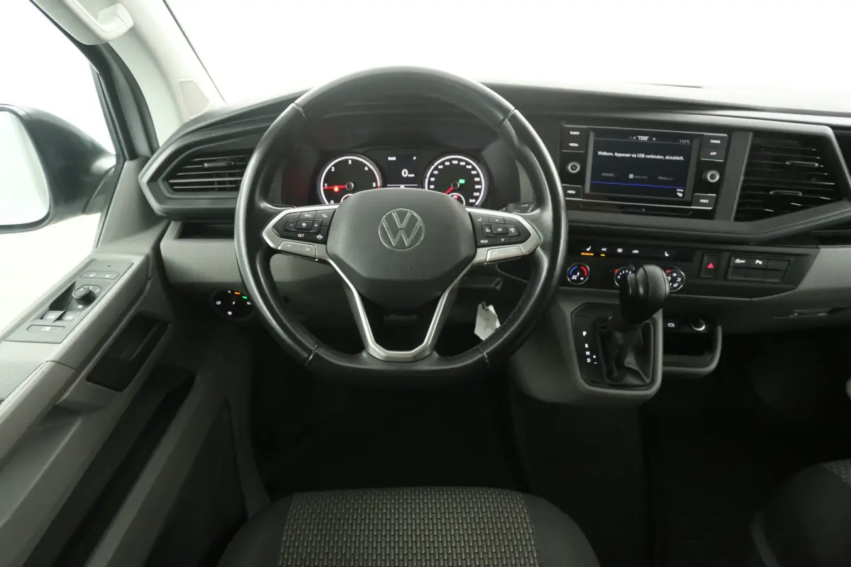 2.0 TDI 150PK L1H1 | Automaat | Airco | Cruise | Carplay | Parkeersens. | Stoelverw.