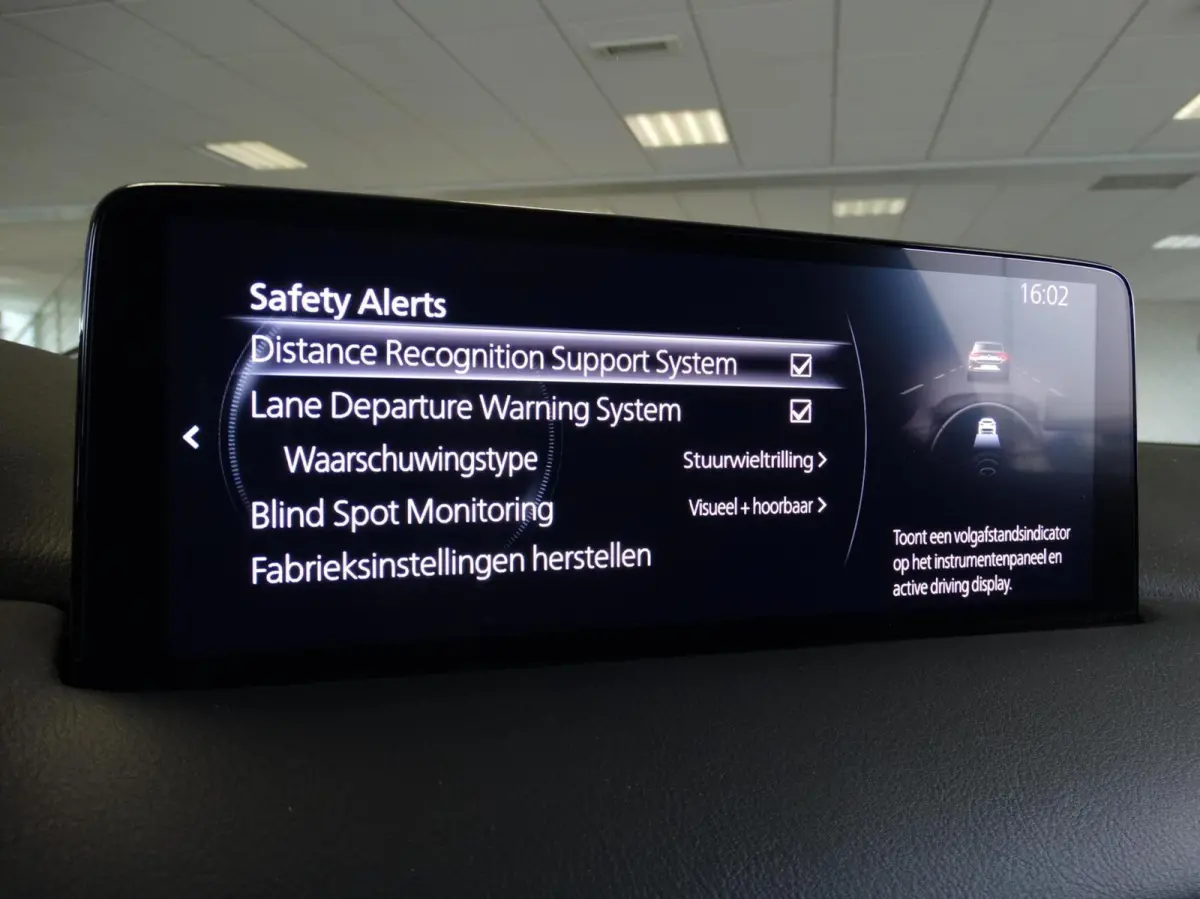 2.0 SkyActiv-G 165 Luxury Autom.|NL AUTO|TREKHAAK