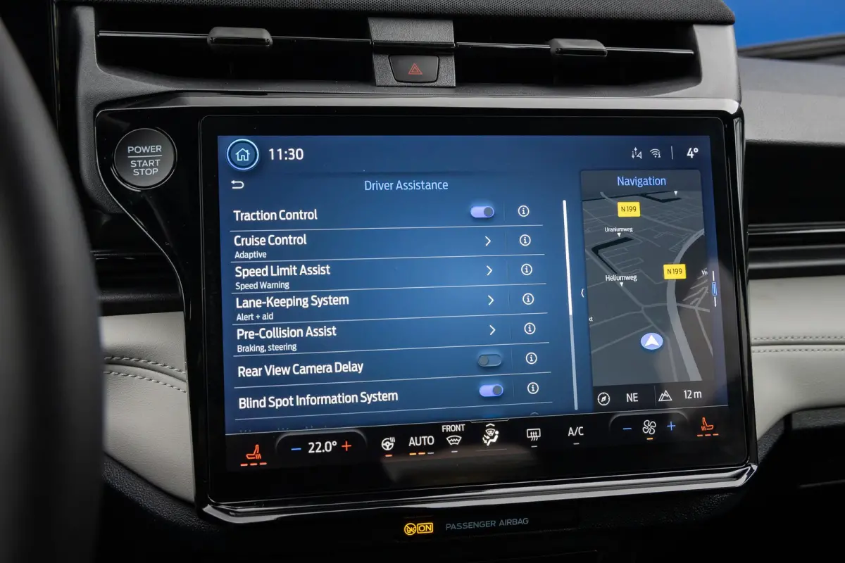 1.0 EcoBoost Sound Edition | High end B&O audio | Cruise adaptief | Matrix LED | Stuur/stoel/voorruit verwarming | Elektrisch bedienbare achterklep | Achteruitrijcamera | Afwijkende dakkleur