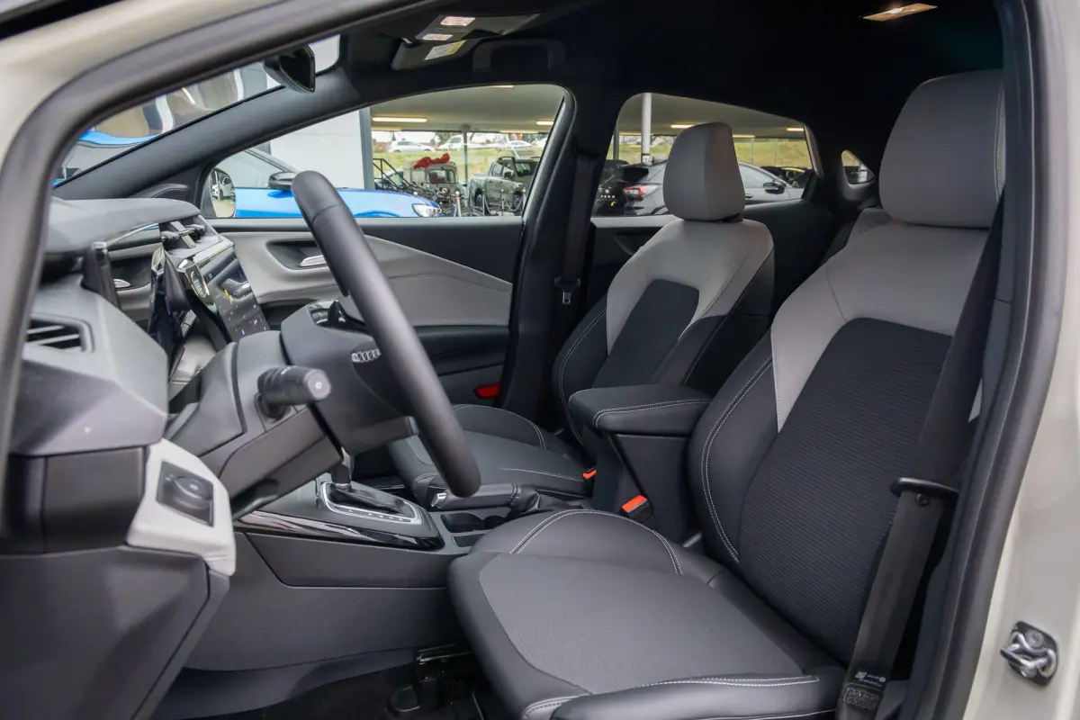 1.0 EcoBoost Sound Edition | High end B&O audio | Cruise adaptief | Matrix LED | Stuur/stoel/voorruit verwarming | Elektrisch bedienbare achterklep | Achteruitrijcamera | Afwijkende dakkleur