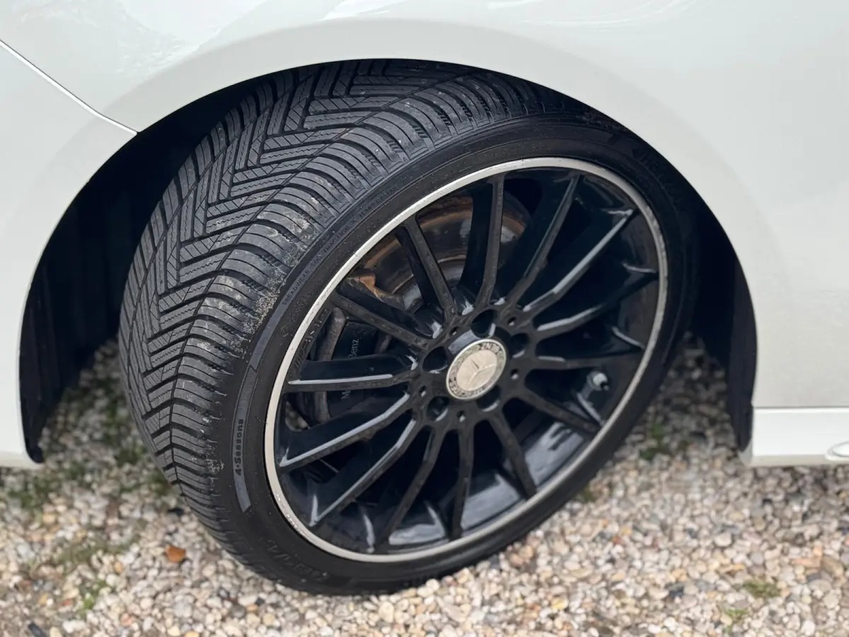 180 AMG Night Edition Plus|Pano|Automaat|