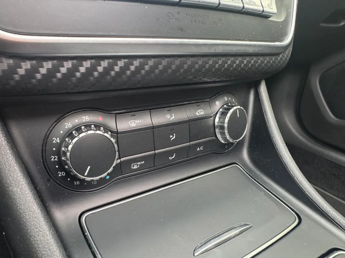 180 AMG Night Edition Plus|Pano|Automaat|