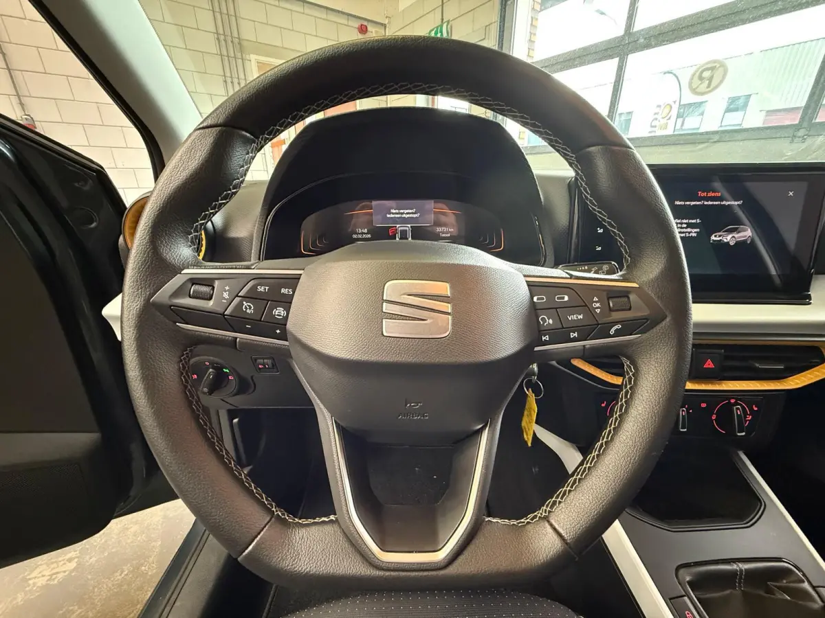 1.0 TSI Style Navi, Stoel/Verwarming, Cruise Control