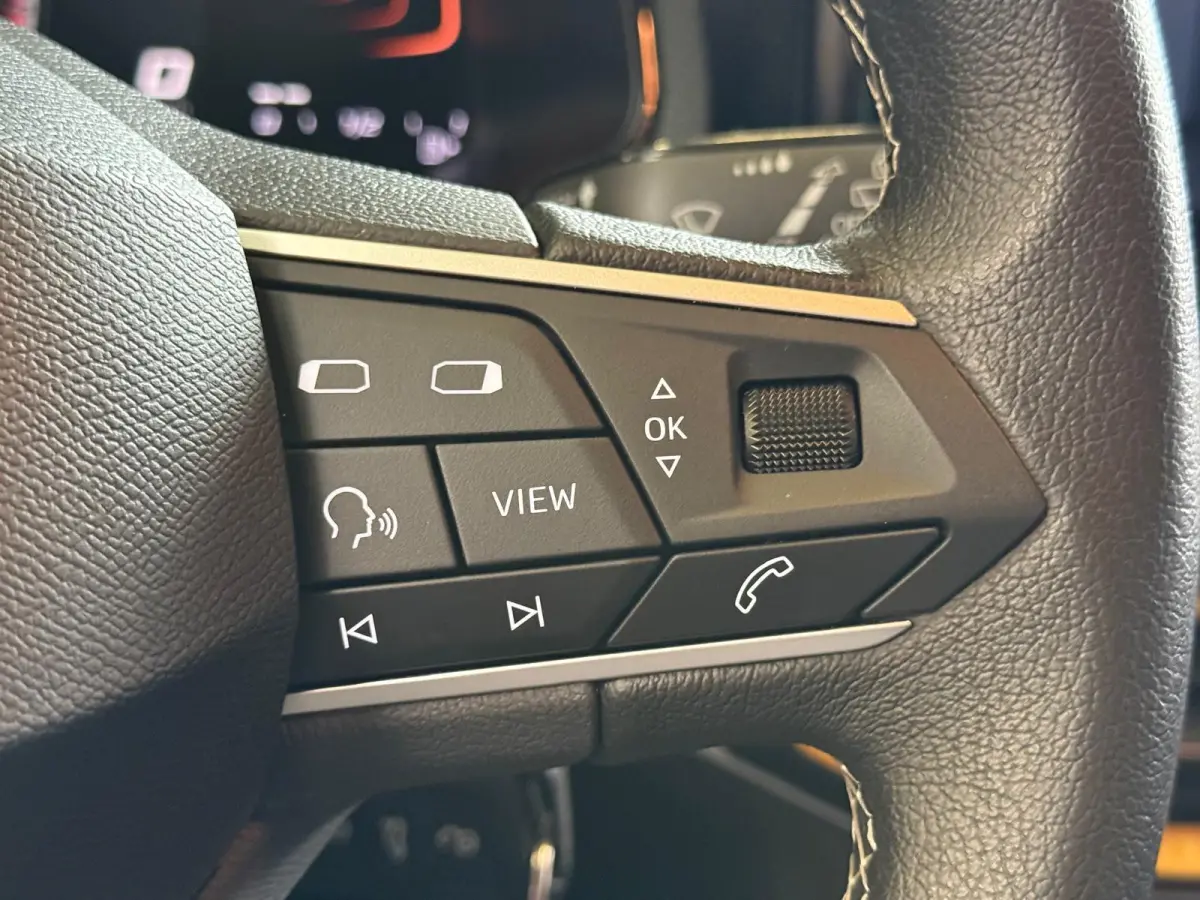 1.0 TSI Style Navi, Stoel/Verwarming, Cruise Control