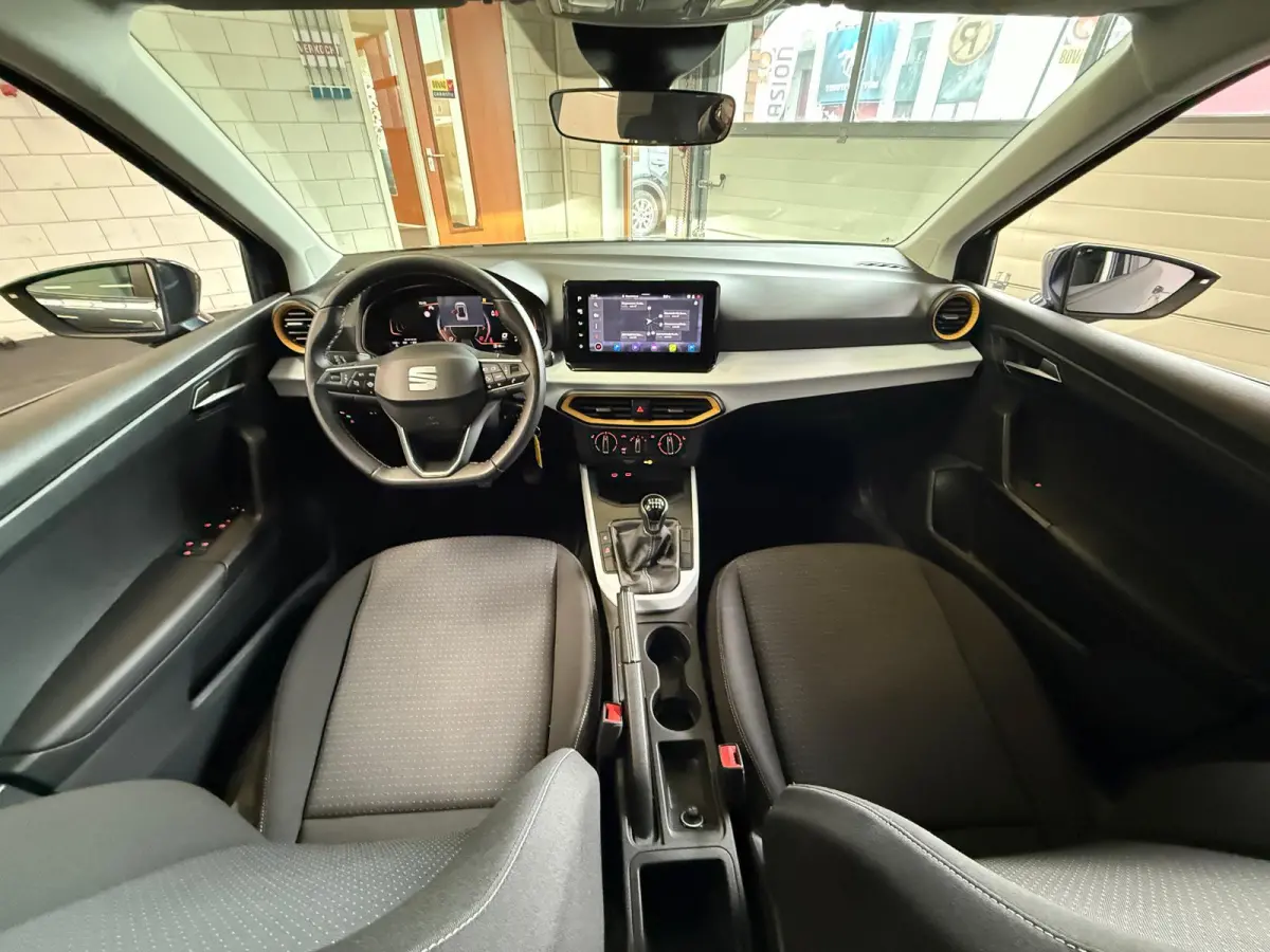1.0 TSI Style Navi, Stoel/Verwarming, Cruise Control