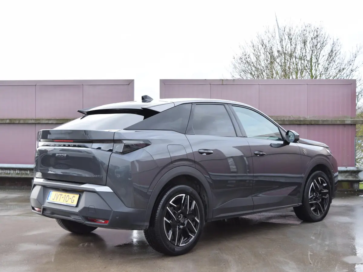 1.2 Hybrid 136 GT NAVIGATIE & CARPLAY | ACHTERUITRIJCAMERA MET SENSOREN | E.C.C. |
