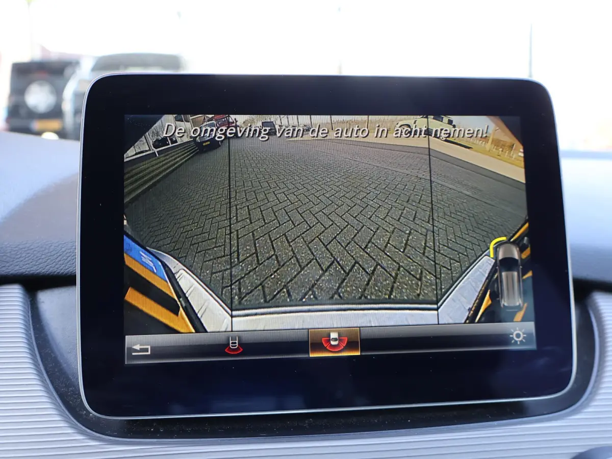 180 AUT. + 19 INCH LMV | TREKHAAK | LED | CAMERA | STOELVERW. | NAVIGATIE