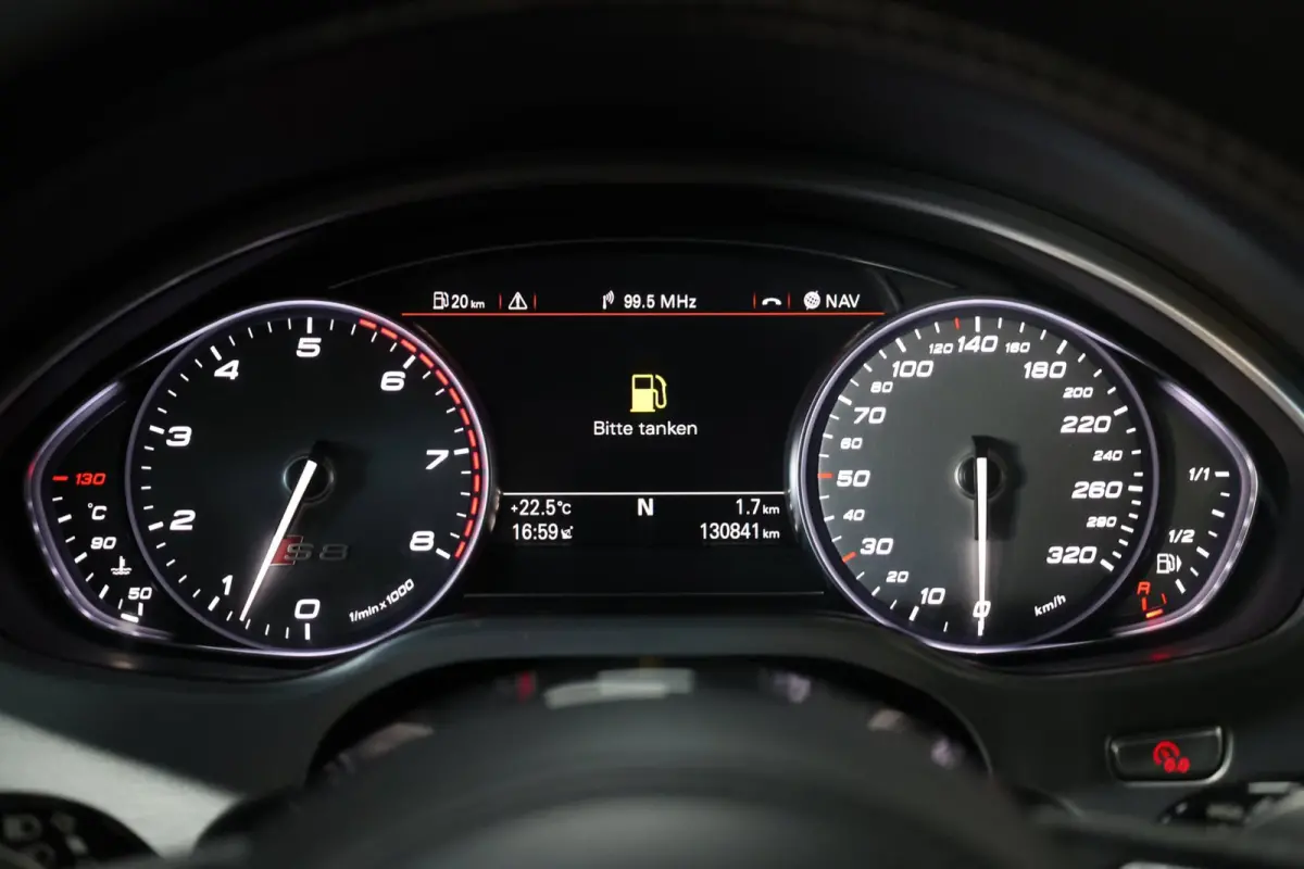 4.0 TFSI quattro KERAMISCH/NACHTZICHT/LUCHTV/SOFTCLOSE/DAK/LEER+S.VERKOELING+MASSAGE/21"LMV/360/ACC/ECC/12 MND GARANTIE!