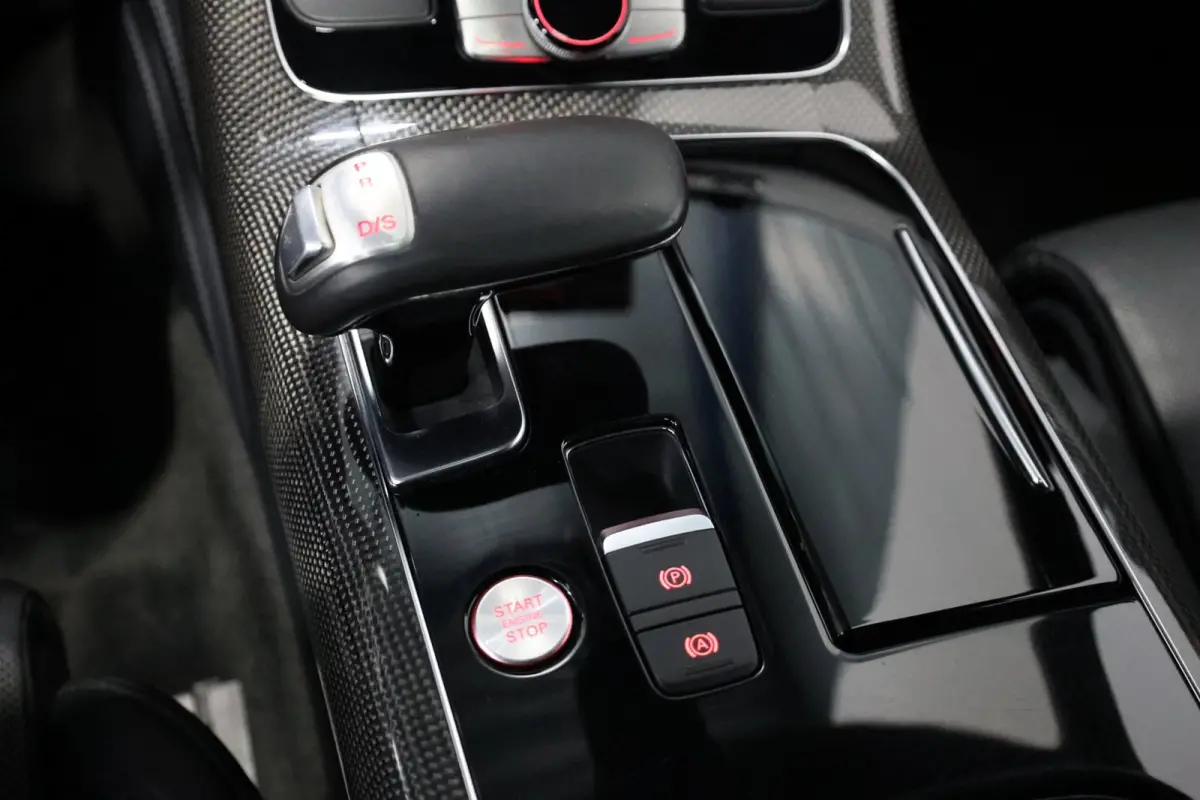 4.0 TFSI quattro KERAMISCH/NACHTZICHT/LUCHTV/SOFTCLOSE/DAK/LEER+S.VERKOELING+MASSAGE/21"LMV/360/ACC/ECC/12 MND GARANTIE!