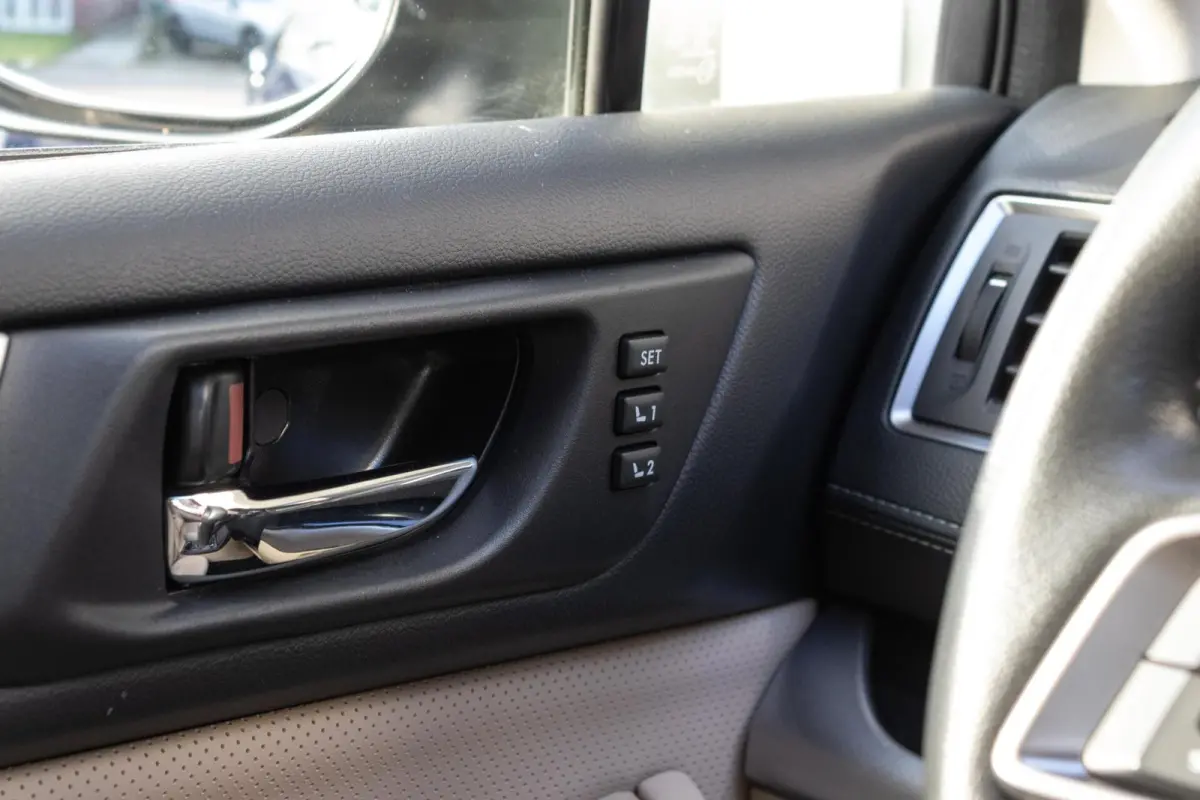 2.5 CVT Premium | Eyesight | Navigatie | Trekhaak |