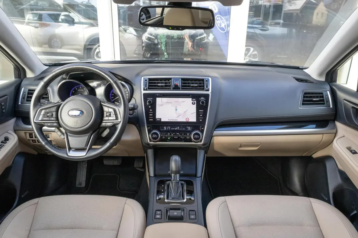 2.5 CVT Premium | Eyesight | Navigatie | Trekhaak |