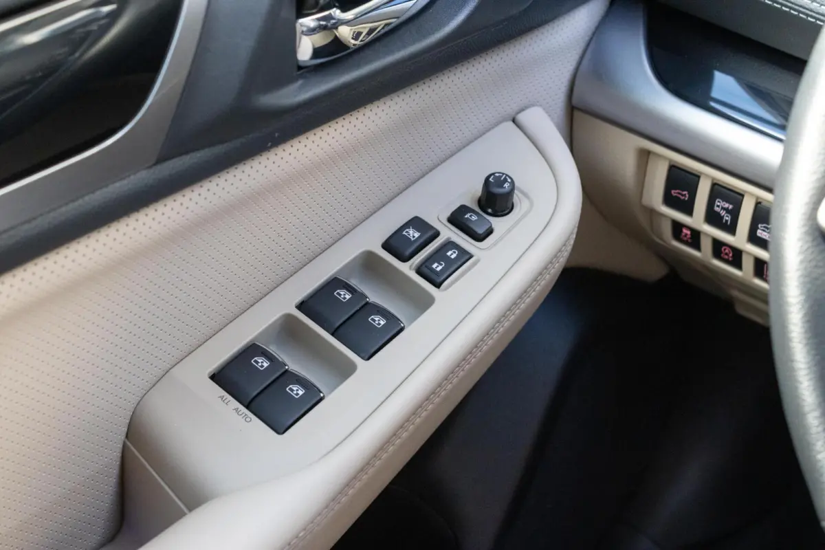 2.5 CVT Premium | Eyesight | Navigatie | Trekhaak |