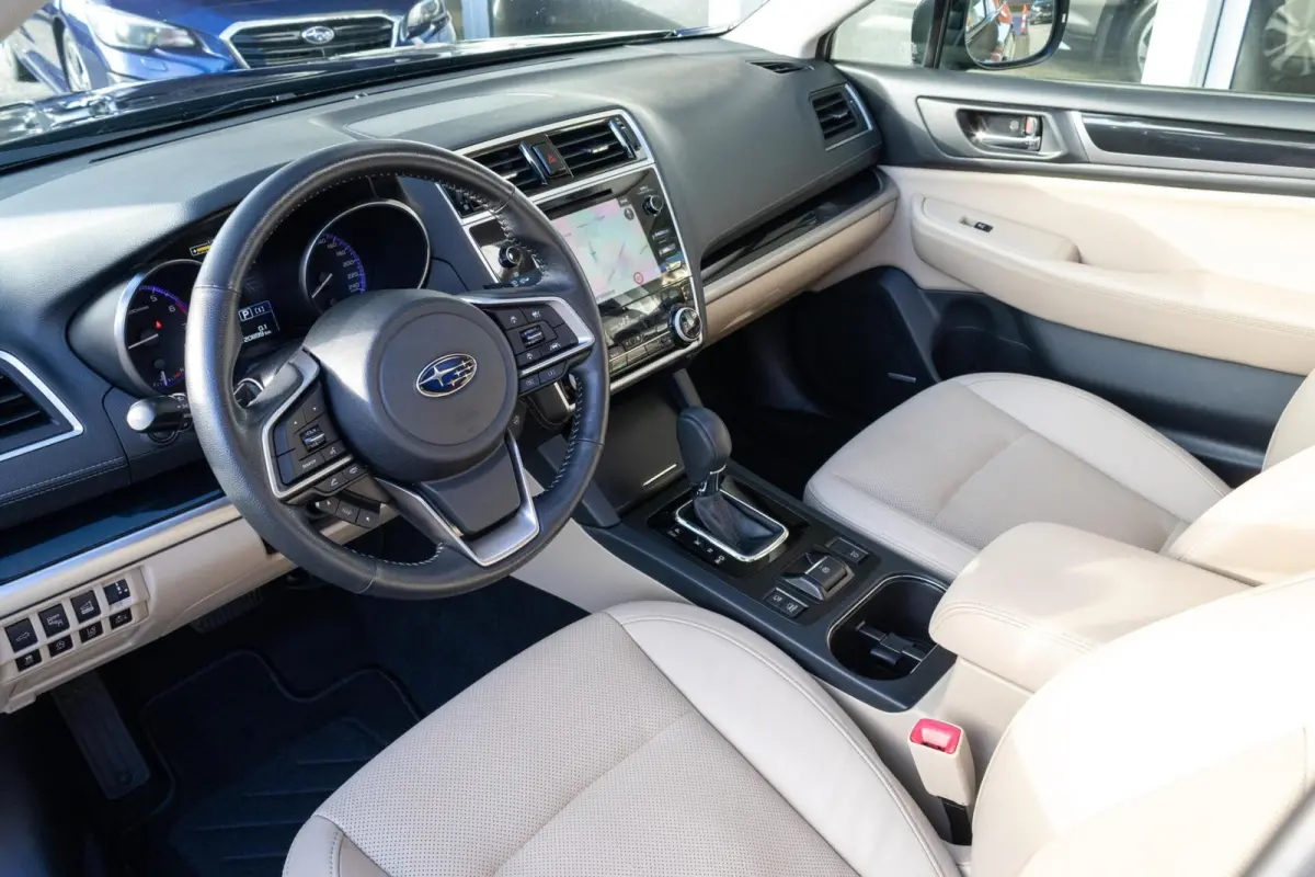 2.5 CVT Premium | Eyesight | Navigatie | Trekhaak |
