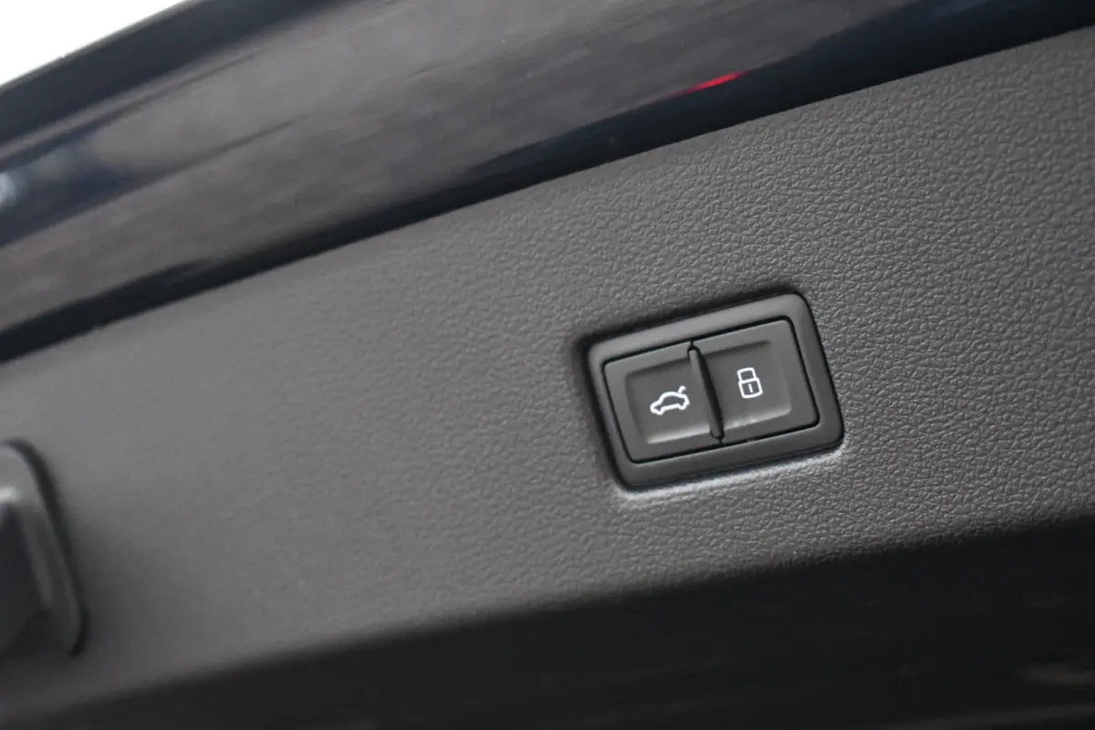 55 TFSI e quattro Comp Pano HUD B&O 360 Massage Laser-LED Comf-zetels