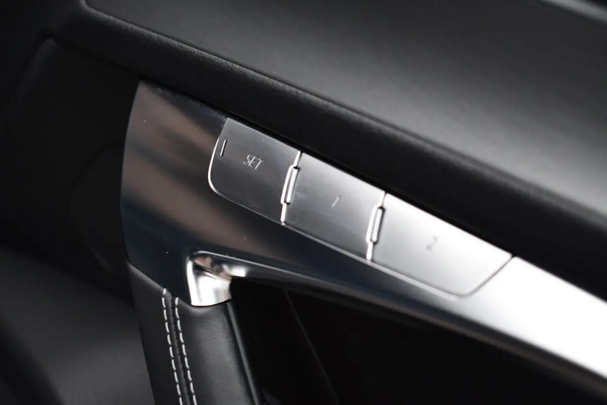 55 TFSI e quattro Comp Pano HUD B&O 360 Massage Laser-LED Comf-zetels