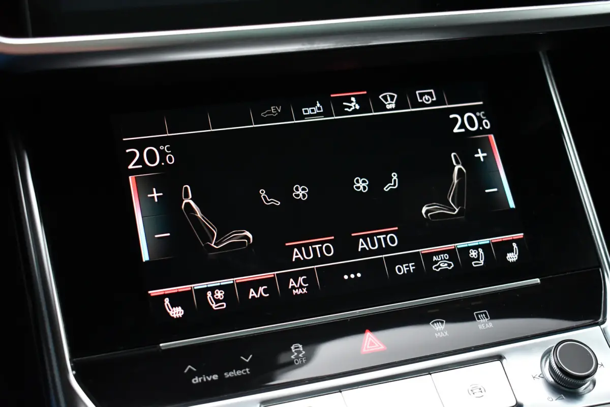 55 TFSI e quattro Comp Pano HUD B&O 360 Massage Laser-LED Comf-zetels