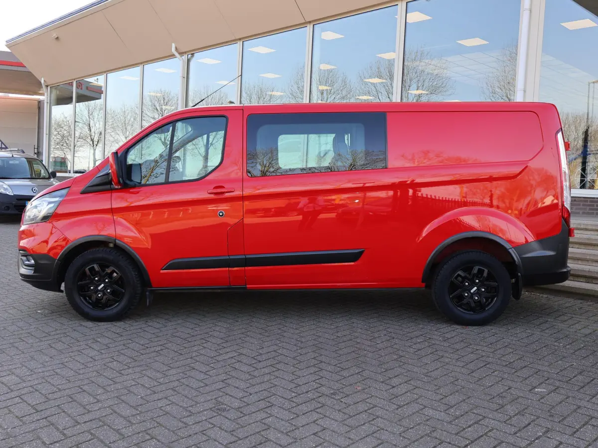320 2.0 TDCI 130 PK TRAIL DUBBEL CABINE L2H1 6-PERS. + LEDER | RAPTOR GRILLE | CARPLAY | CAMERA | LMV