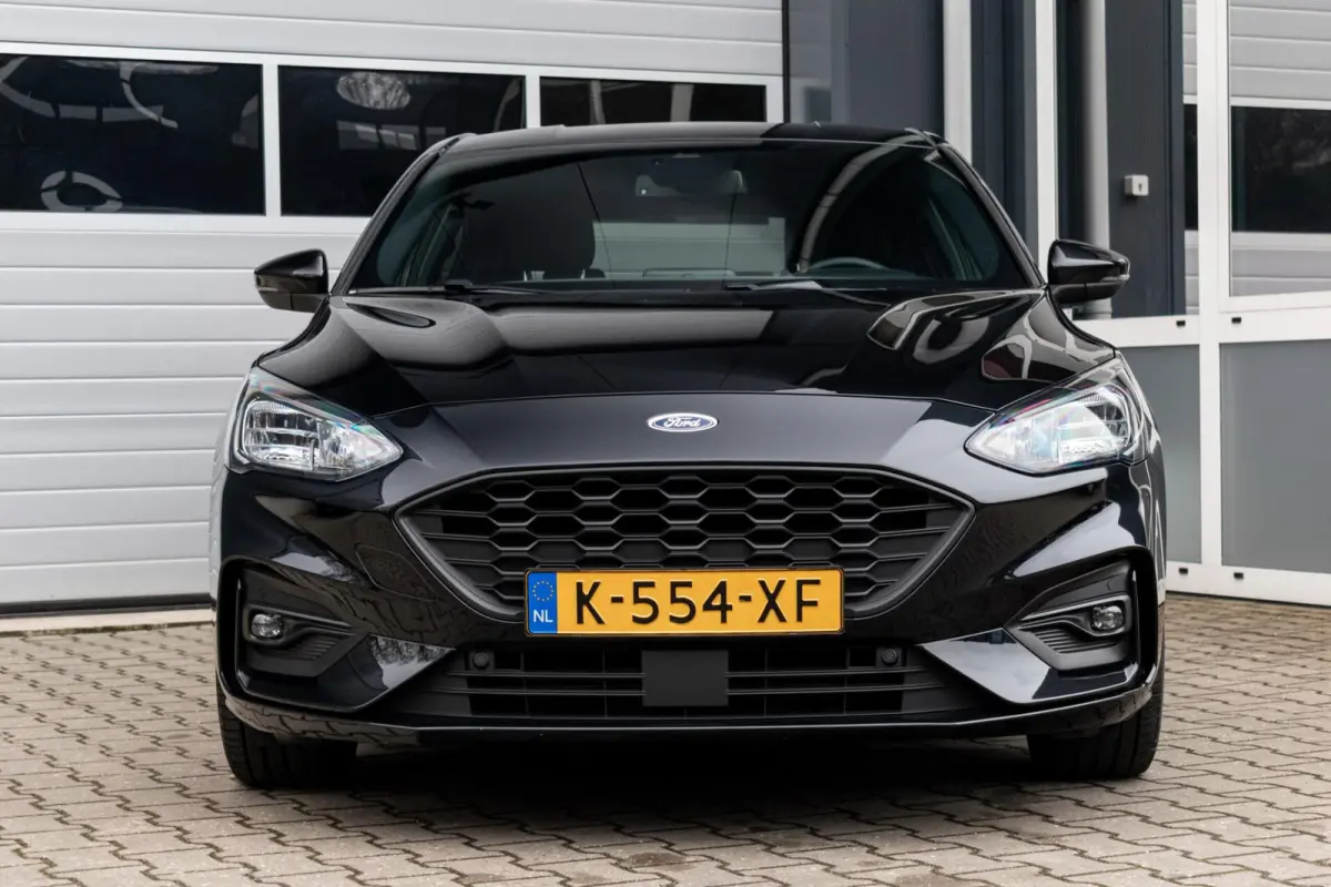 1.0 EcoBoost Hybrid ST Line X|CAMERA|CLIMATE|NAVI|CARPLAY|PDC
