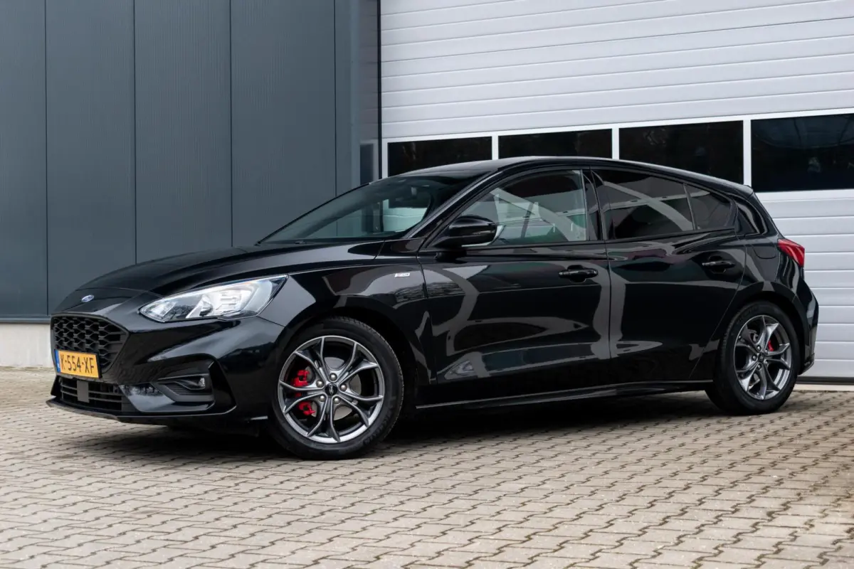 1.0 EcoBoost Hybrid ST Line X|CAMERA|CLIMATE|NAVI|CARPLAY|PDC